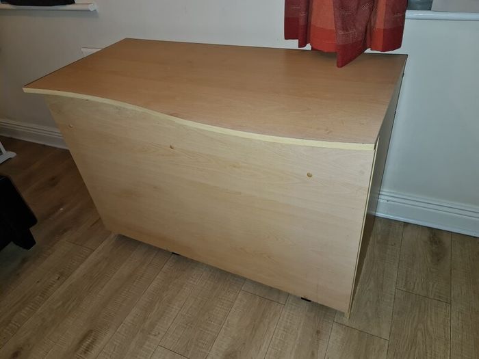 Compact Computer Desk