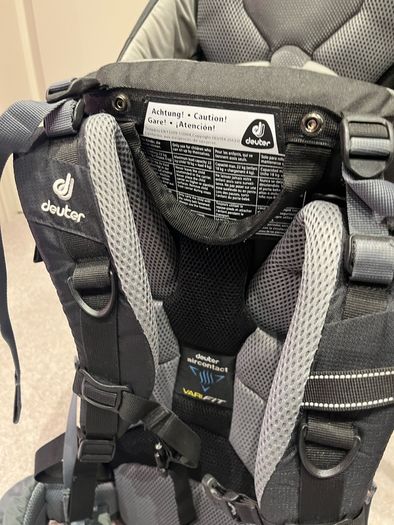 Deuter - child hiking back pack