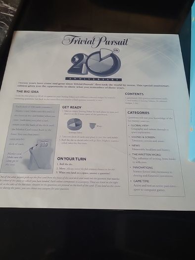 Trivial pursuit 20th anniversary edition