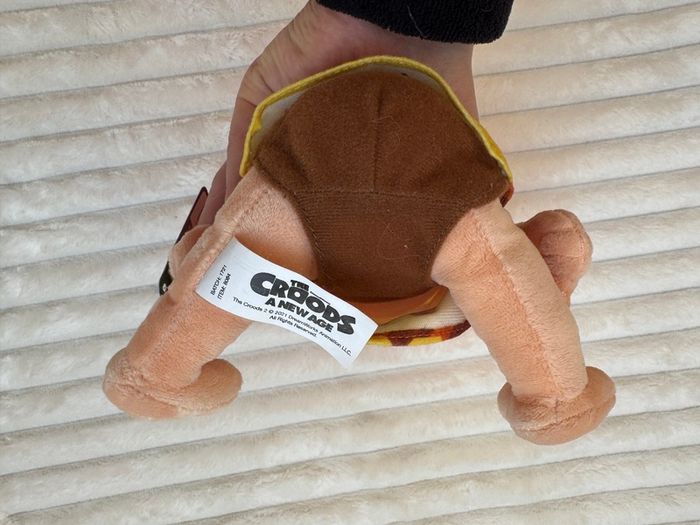 The Croods 2 A New Age Cave Girl Plush Please look at the pictures