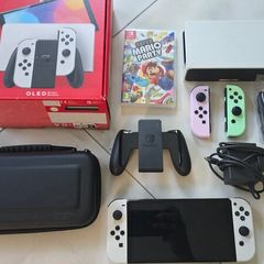 Nintendo Switch Oled + extras