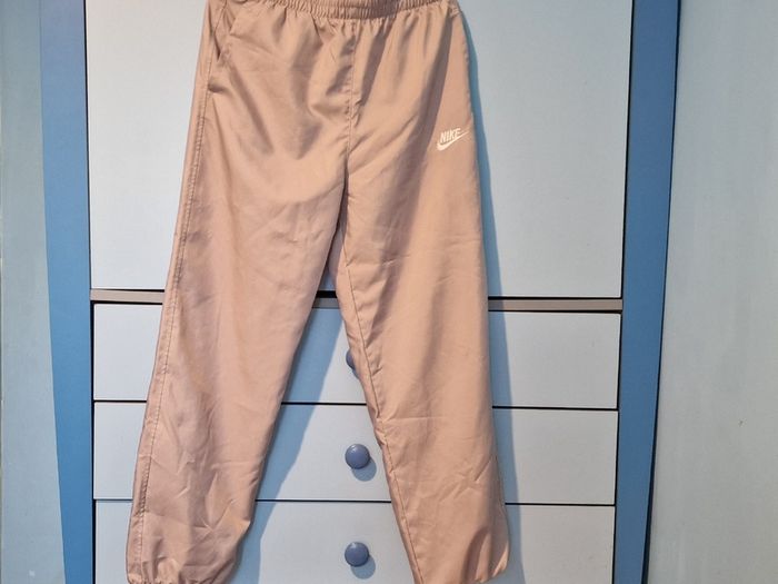 Nike tracksuit bottoms 12-13y