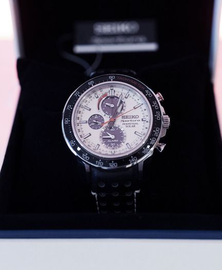 Seiko Sportura Perpetual Calendar Solar