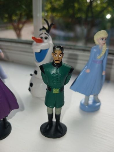 Disney Frozen Figures