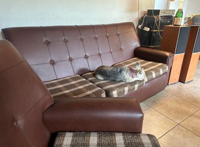 Couch and two matching armchairs as new made in 1979