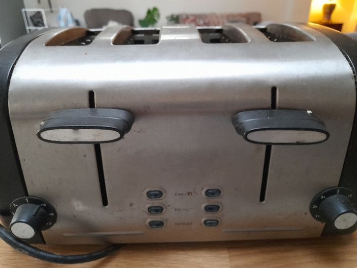4 Slice Toaster