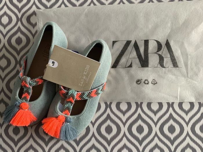 Zara Baby Ballet Pumps UK4.5 junior