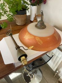 Floor and ceiling light