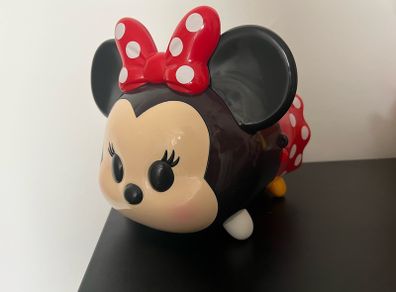 Tsum Tsum Disney Minnie Mouse display storage