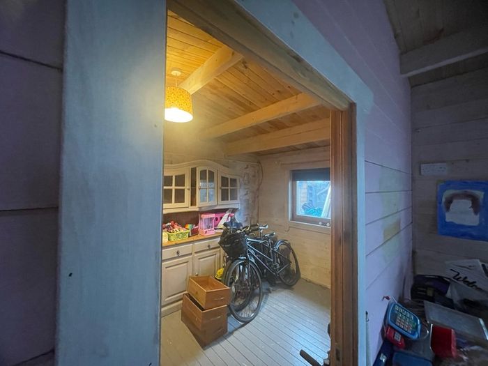 log cabin 1 bed