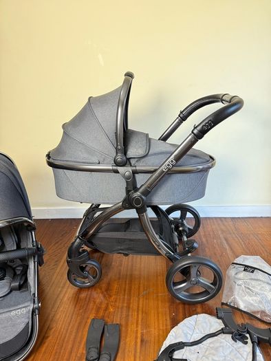 New condition Egg2 double or single pram