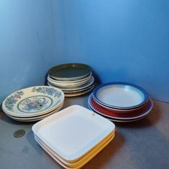Collectable saucers