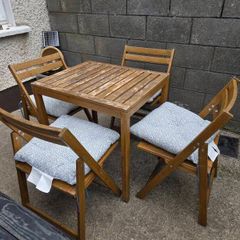 Table and chair garden set