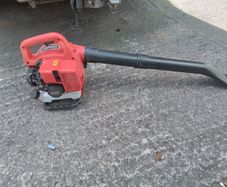 leafblower