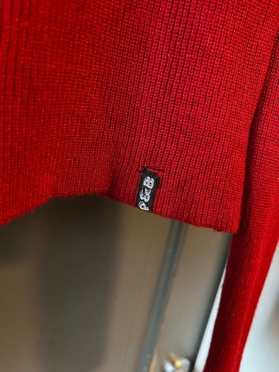 PULL&BEAR deep red knitted jumper size 8
