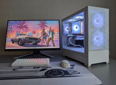 Fractal Design White Edition Gaming Build  |  Ryzen 5 5500 | MSI RTX 3050 8GB OC | 1TB Gen4 | White