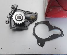Toyota Corona Water Pump.