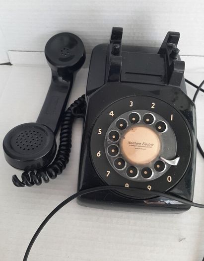 vintage desk phone northern electric