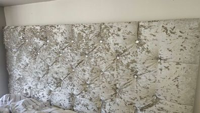 Double headboard.(5 foot)