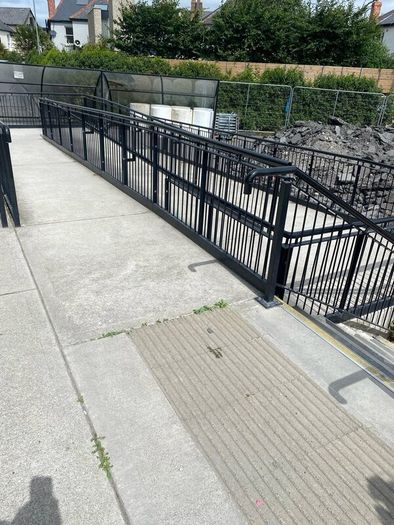 Hand railings