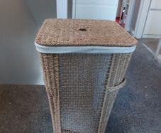 XL Seagrass storage basket lined