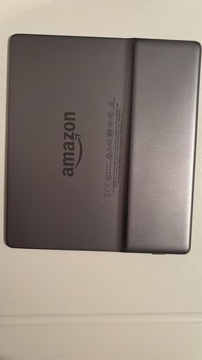 Kindle Oasis 10th Generation 32 GB Excellent Condition