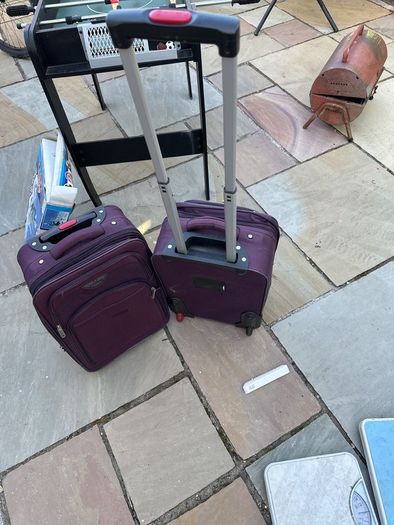 2 small Luggage