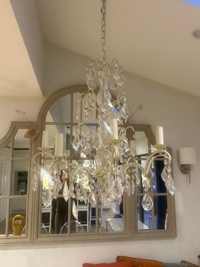 Crystal chandlier