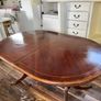 Dining table Image 4