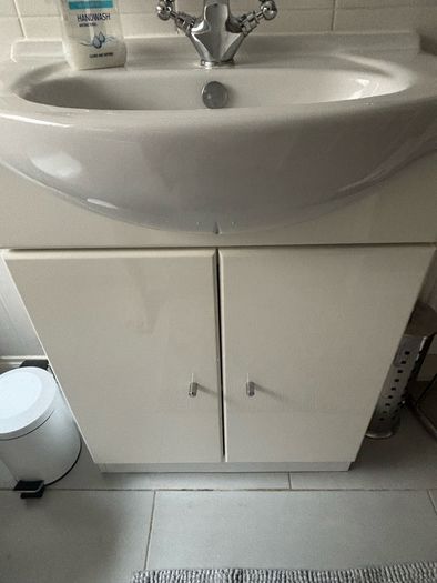 vanity unit
