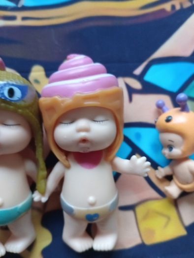 collectable baby figures