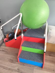 Stairs for kinetotherapy