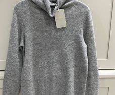 Luxury designer brand NPeal cashmere polo neck ladies jumper in a grey colour BRAND NEW WITH TAGS