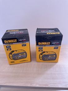 DeWalt XR FlexVolt 12Ah Batteries x2