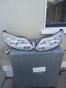 ford focus headlights