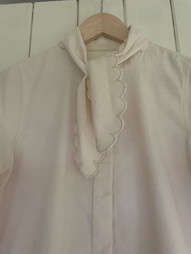 Toast blouse