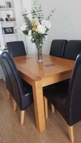 Beautiful extendable dining table