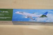 LEVEL 1:200 scale model airplane, Airbus A321 aircraft, NEW
