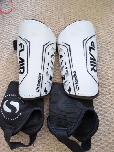 Football shinguard children