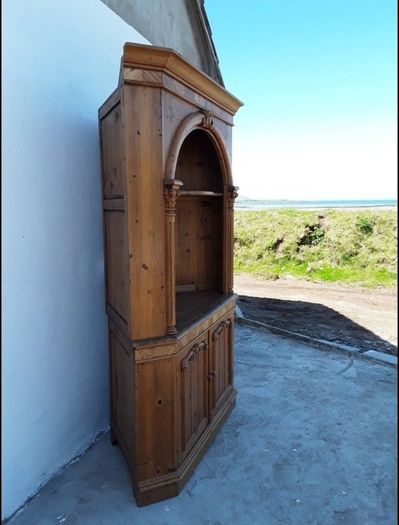 Vintage Pine Corner cabinet