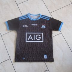 O neills Dublin jersey   age 10 - 11