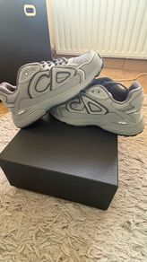 Dior B30