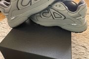 Dior B30
