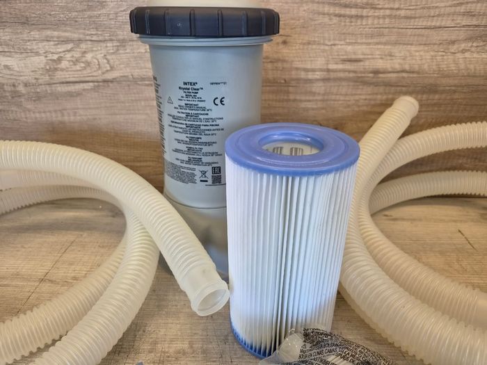 Intex 28604 Krystal Clear Cartridge Filter Pump