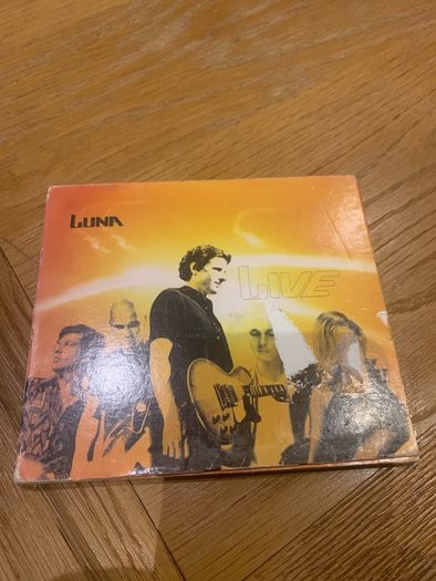 Luna - Live