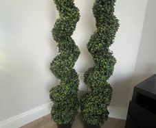 Pair of Artificial 120cm 4ft Boxwood Spiral Topiary