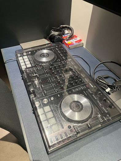 Dj