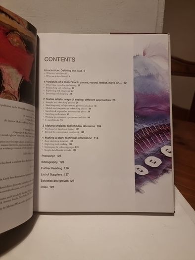 Creating Sketchbooks for Embroiderers and Textile Artists