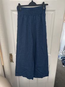 wide leg trousers