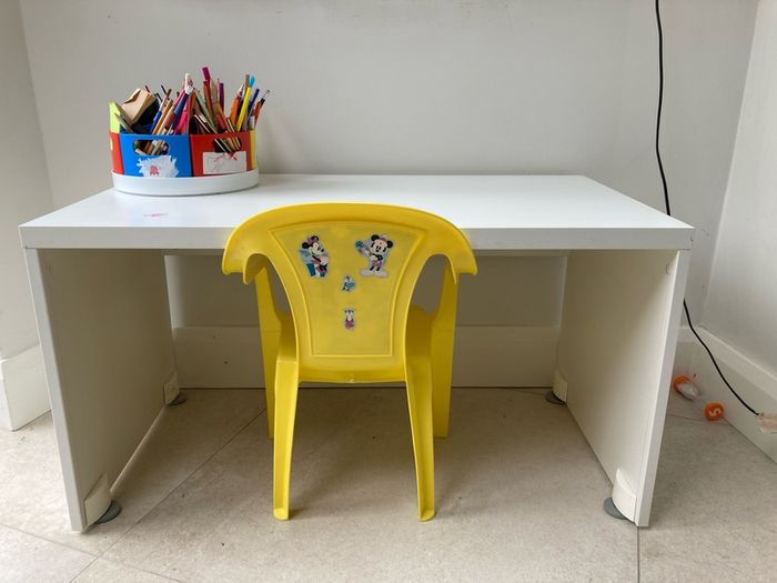 kids table